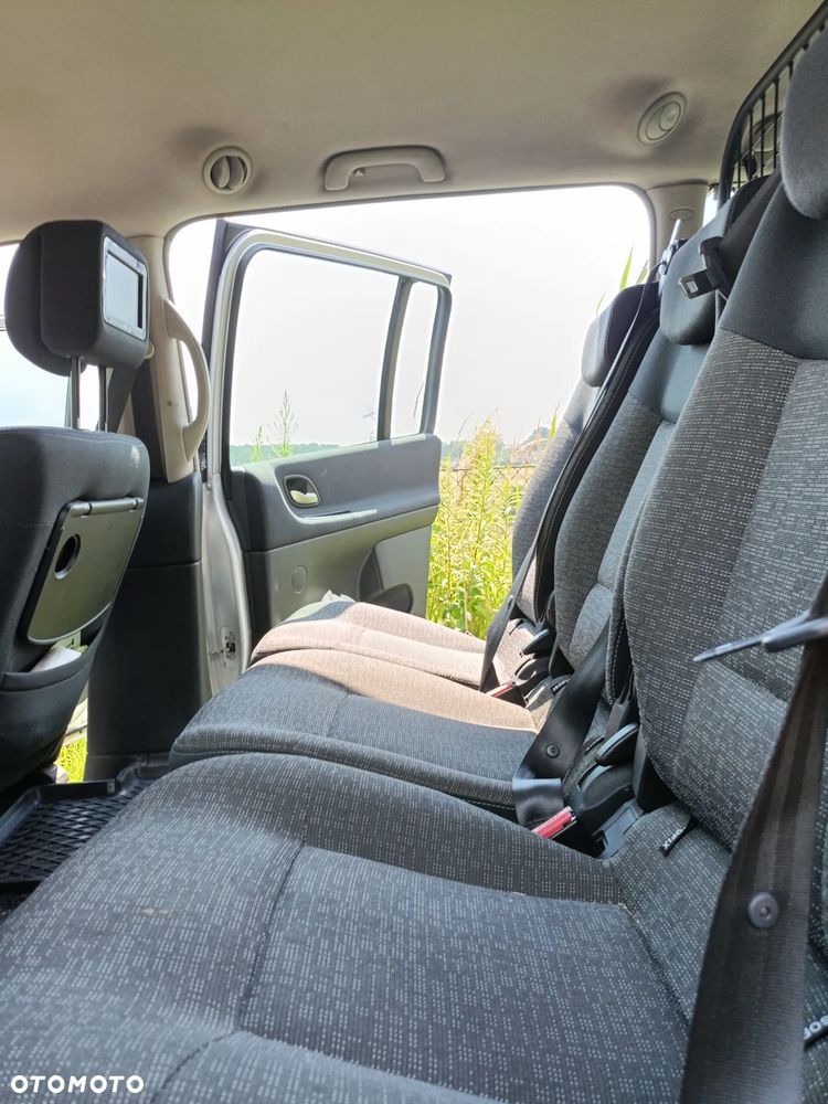 Renault Grand Espace Gr 2.0 dCi 25th - 20