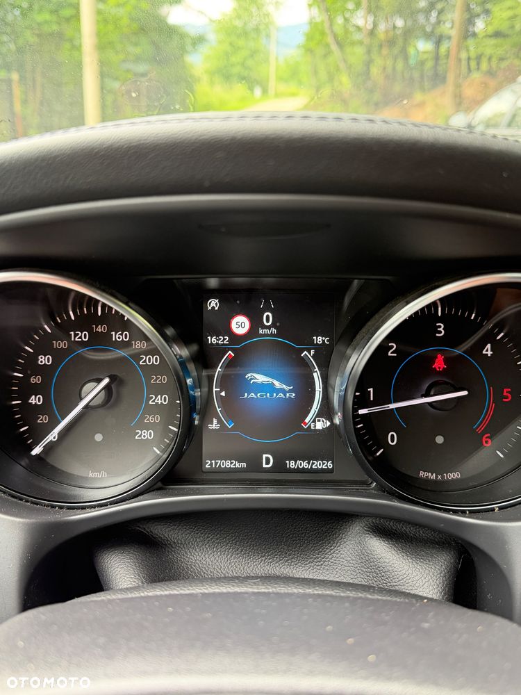 Jaguar F-Pace 2.0 i4D AWD Prestige - 6