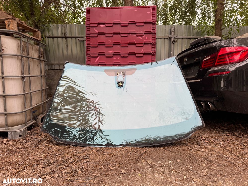 Vând parbriz original bmw F01 F02 cu hud kafas camera semne de circulație heliomat ( confort climatic ) reflectă razele uv pt modele după 2012 - 3