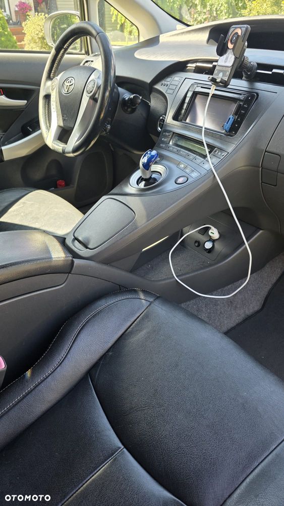 Toyota Prius 1.8 HSD Luna - 7