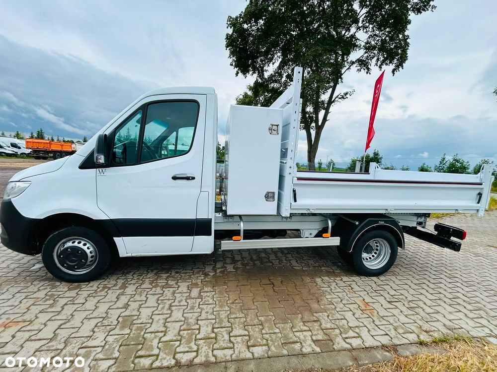 Mercedes-Benz Sprinter - 9