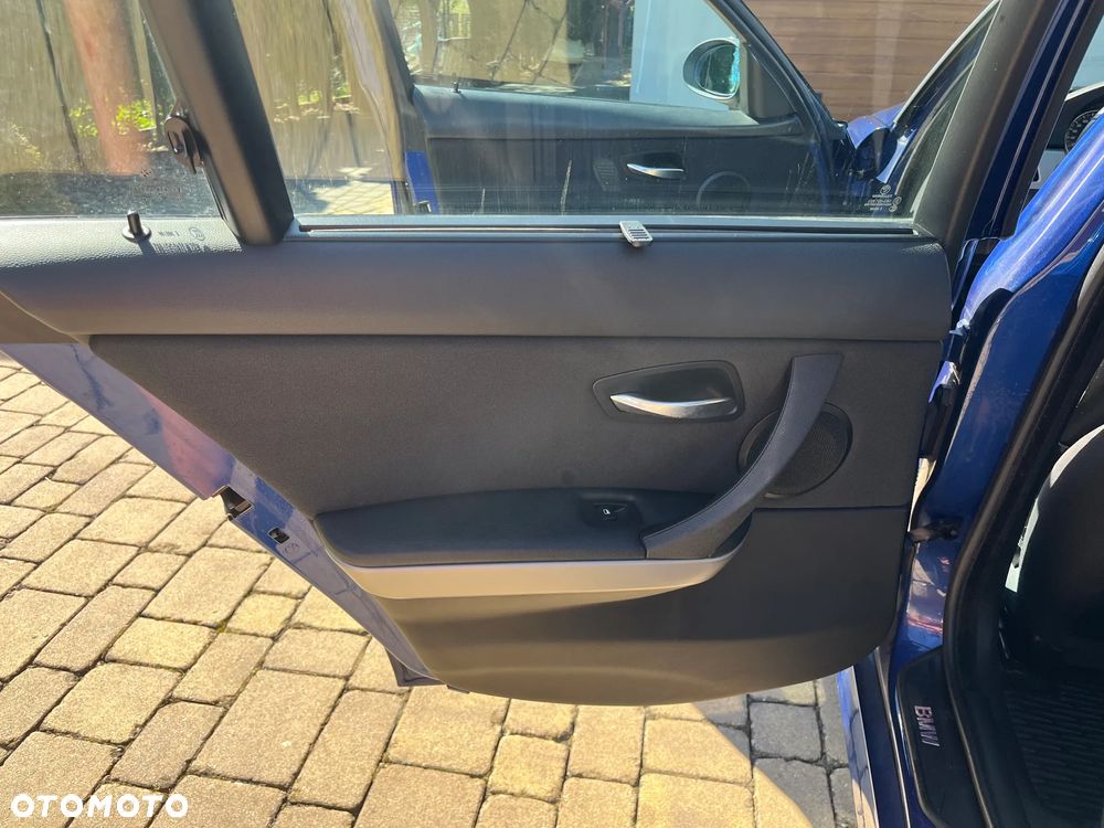 BMW Seria 3 - 15