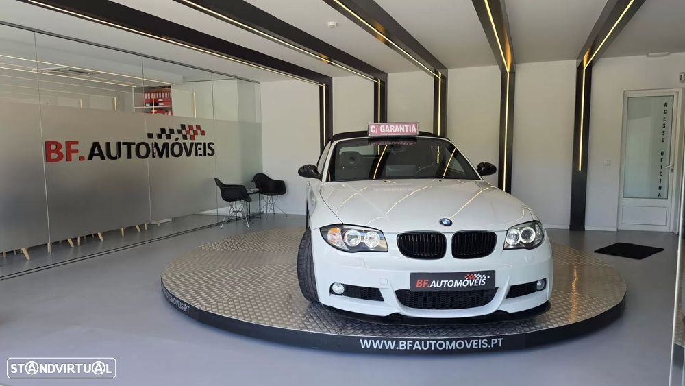 BMW 118 d Limited Edition Lifestyle c/ M Sport Pack - 11