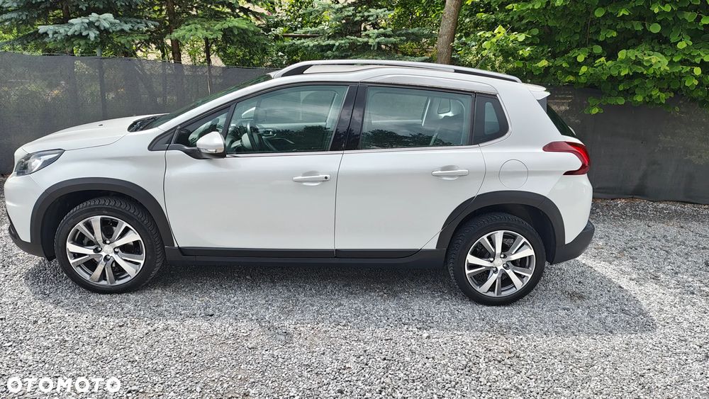 Peugeot 2008 PureTech 110 Stop&Start Business-Line - 5