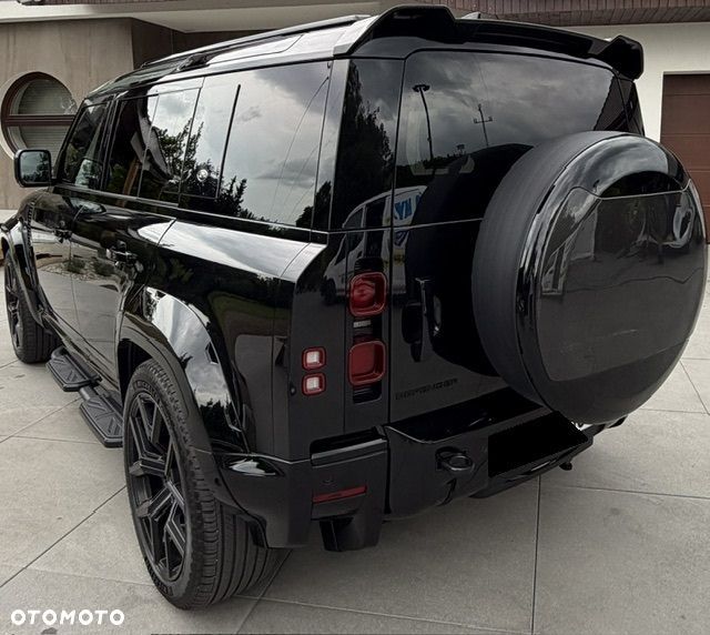 Land Rover Defender 3.0 D300 mHEV X-Dynamic HSE - 5