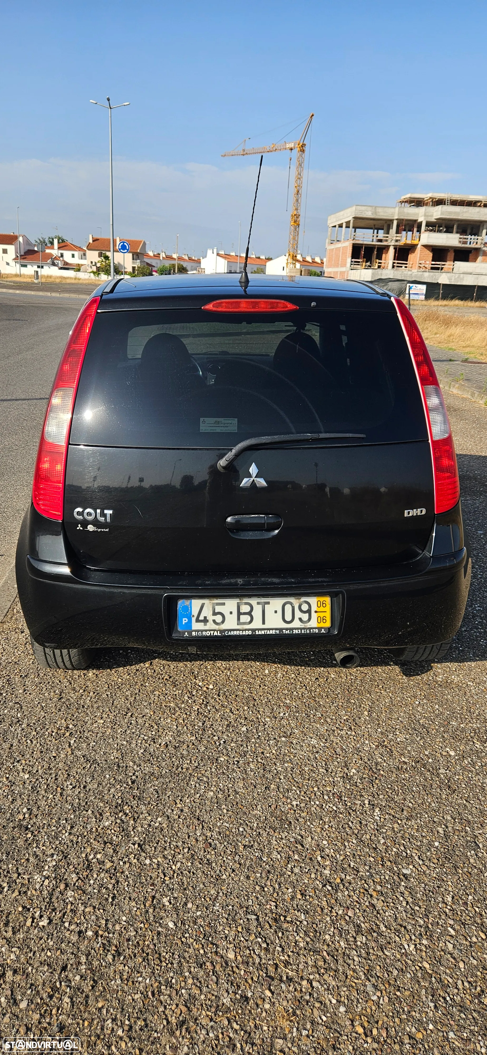 Mitsubishi Colt - 5