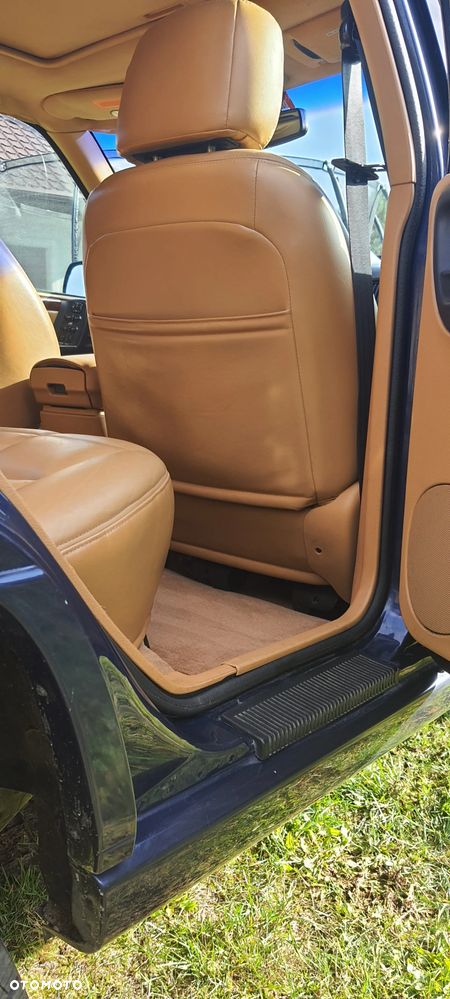 Jeep Grand Cherokee 5.2 Limited - 37