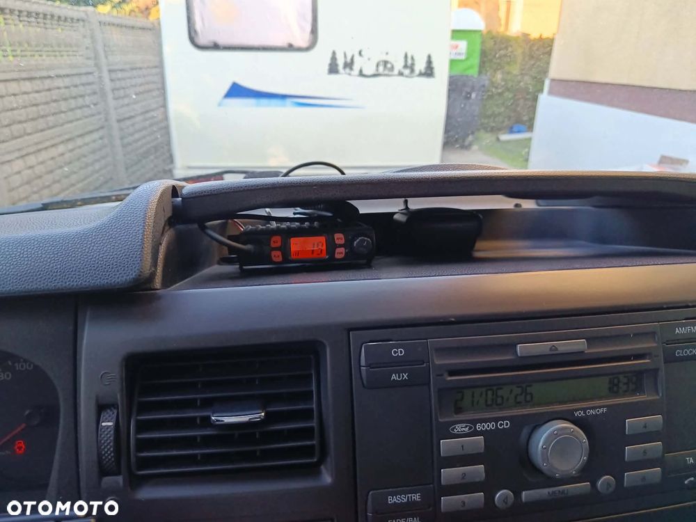 Ford Transit - 26