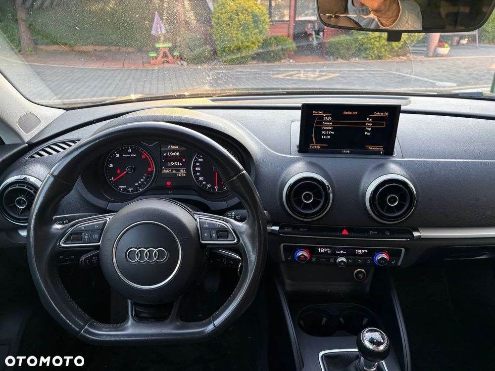 Audi A3 Sportback 2.0 TDI (clean diesel) S line Sportpaket - 14