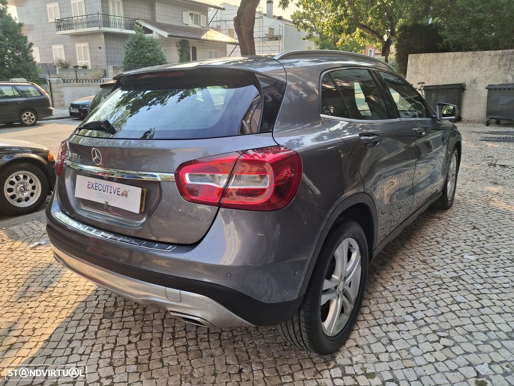 Mercedes-Benz GLA 180 d Urban - 10