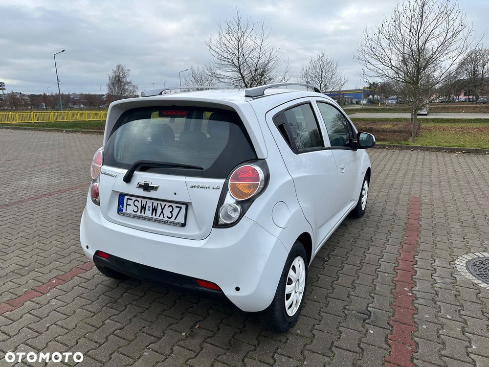 Chevrolet Spark 1.2 LS - 4