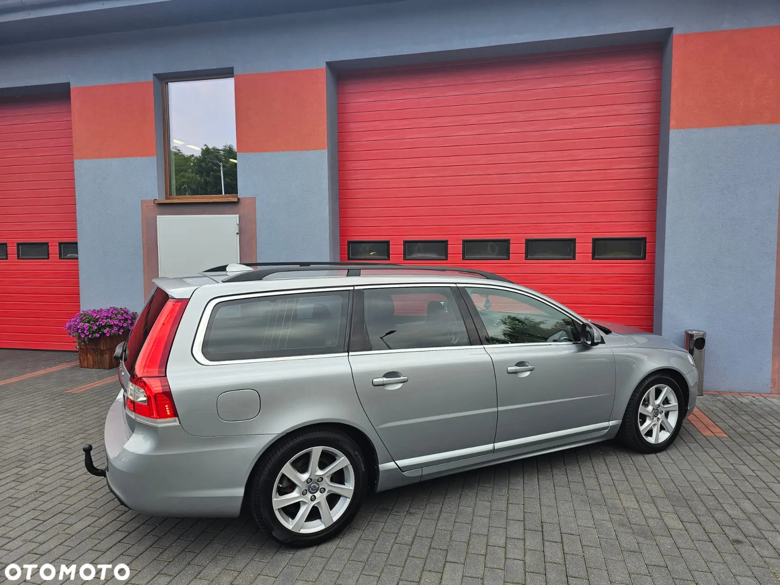 Volvo V70 D2 Geartronic Powershift Momentum - 13