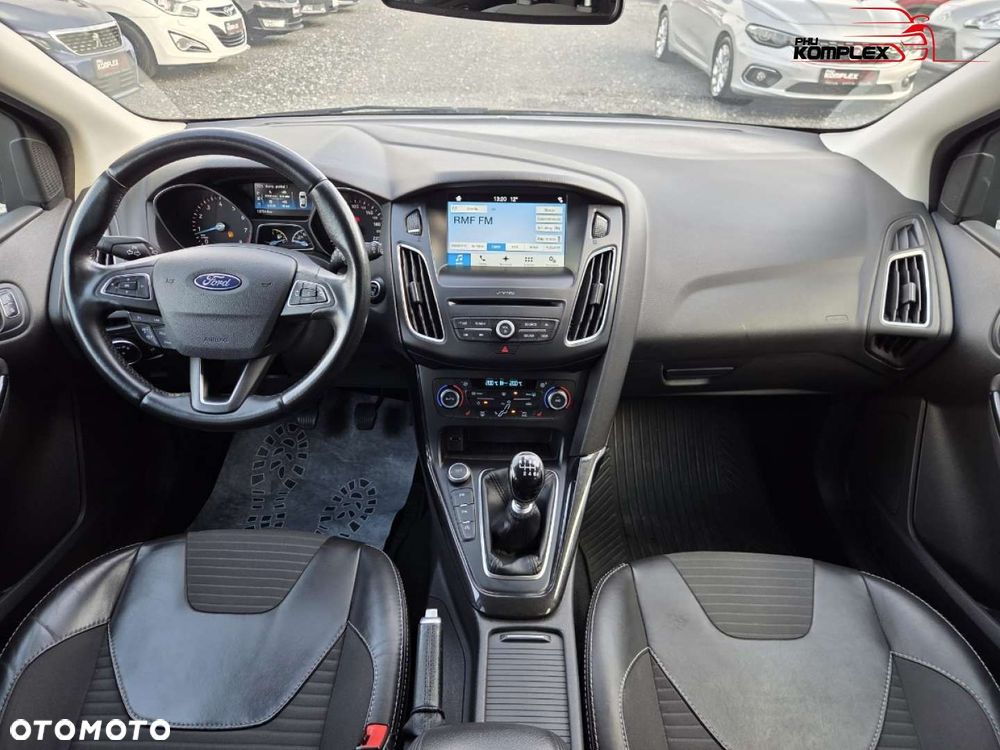 Ford Focus - 14