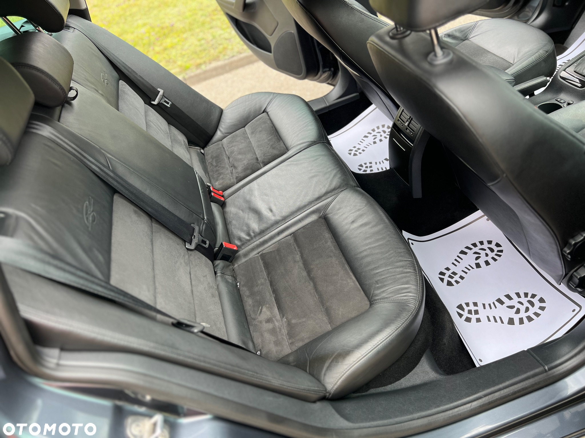 Skoda Octavia 1.8 TSI DSG Laurin & Klement - 25