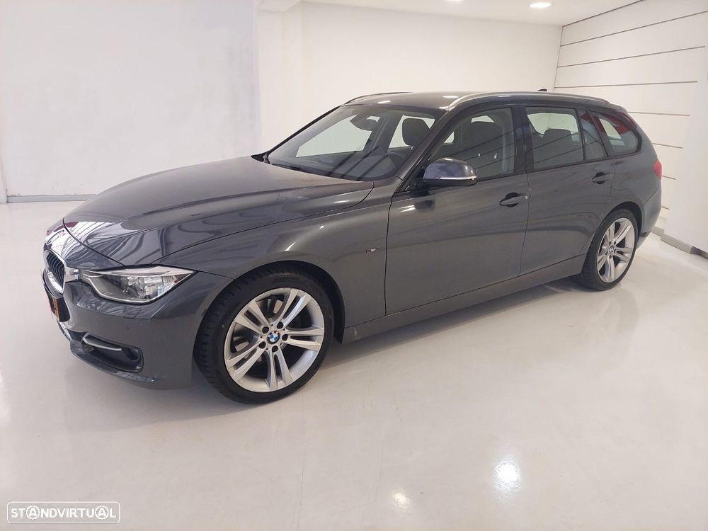 BMW 320 d Line Sport - 4