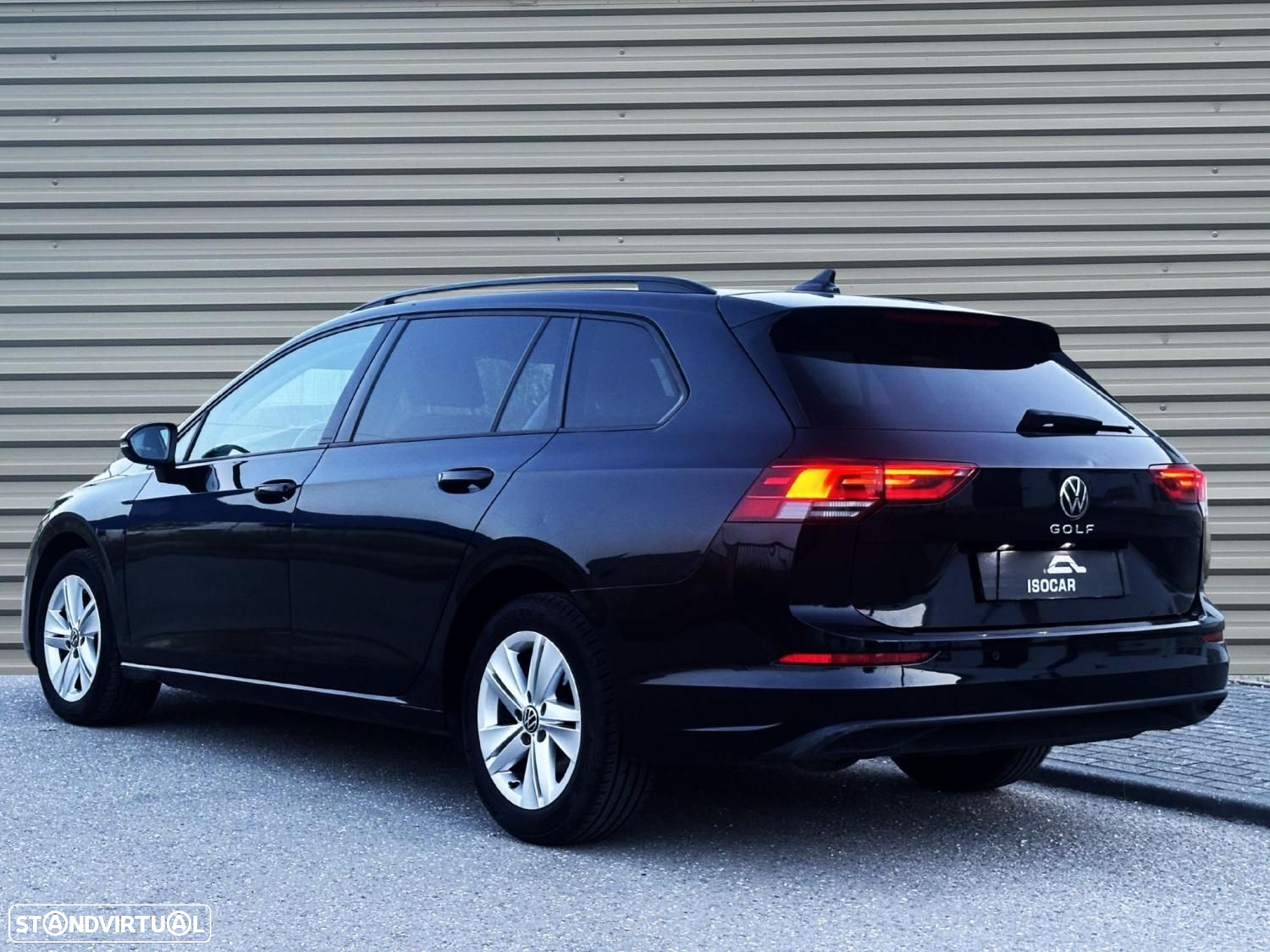 VW Golf Variant 2.0 TDi Conceptline - 18