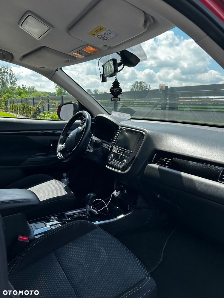 Mitsubishi Outlander 2.0 Intense 4WD CVT - 4