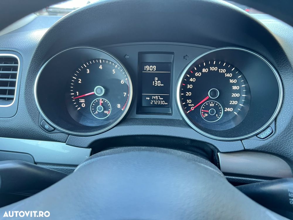 VOLKSWAGEN Golf 2012 — imagine 15