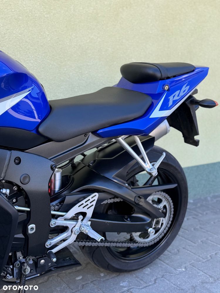 Yamaha R6 - 32