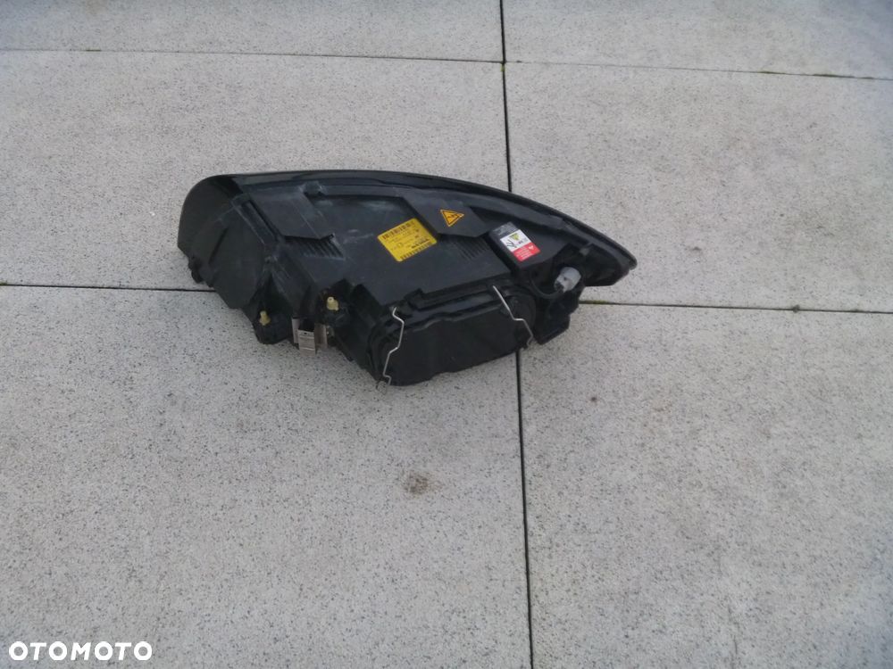 VOLVO V50 S 40 XENON ORYGINAŁ EUROPA IDEALNY 31213187 RH - 5