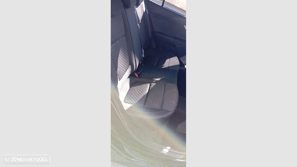 Kia Rio 1.0 T-GDi Wave - 10