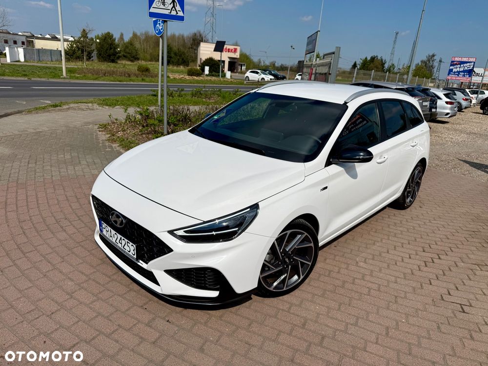 Hyundai i30 1.5 T-GDI 48V-Hybrid N-Line - 1