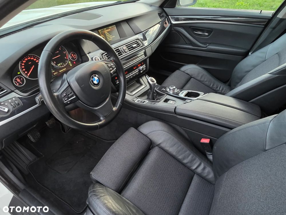 BMW Seria 5 - 15