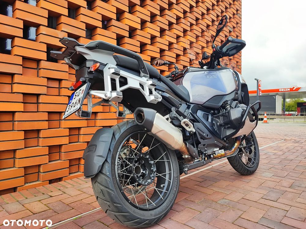 BMW R - 9