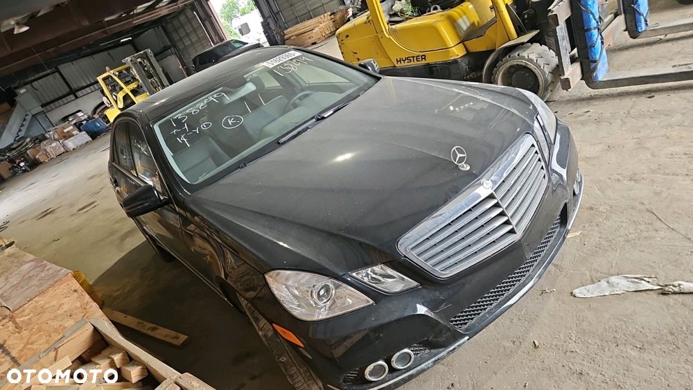 Mercedes-Benz Klasa E 350 4-Matic - 22