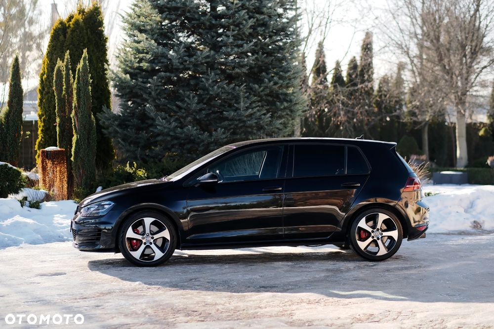 Volkswagen Golf GTI Performance BlueMotion Technology DSG - 9