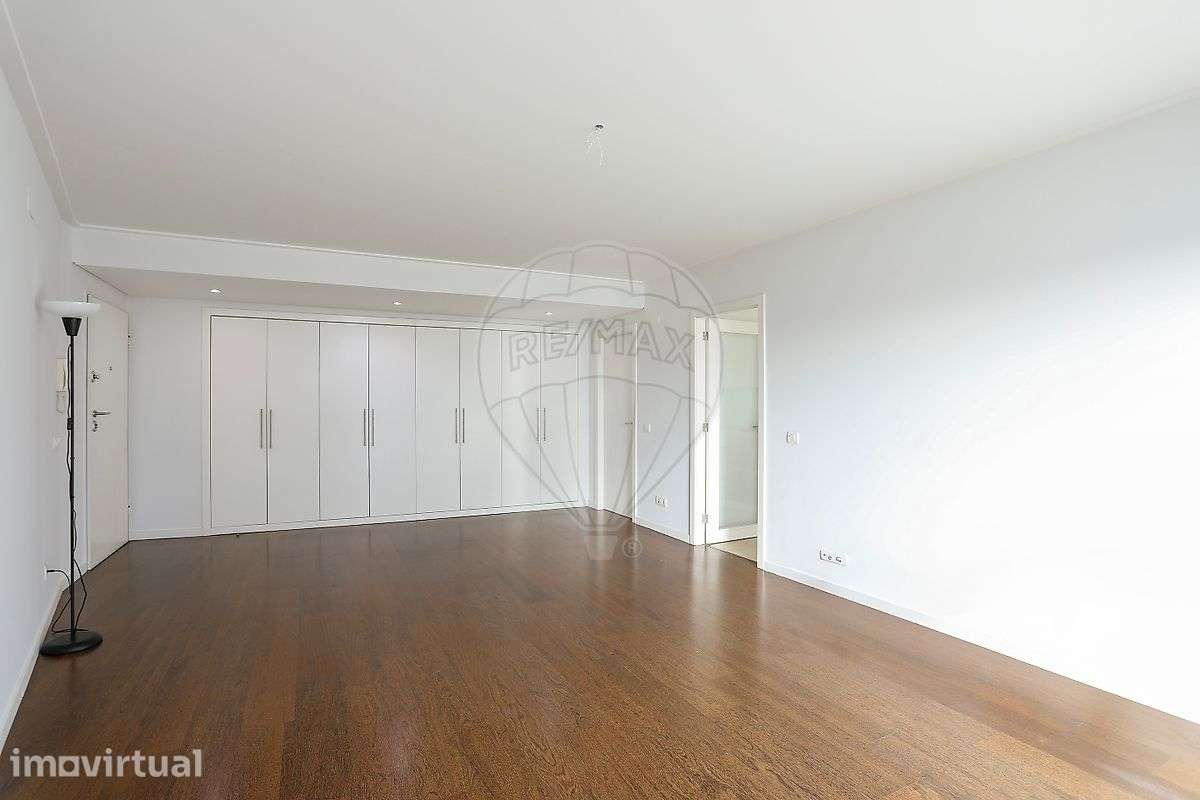 Apartamento T0 para arrendamento - Grande imagem: 5/24