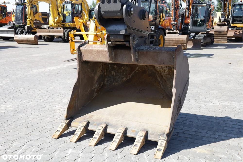 Volvo EC220EL - 15