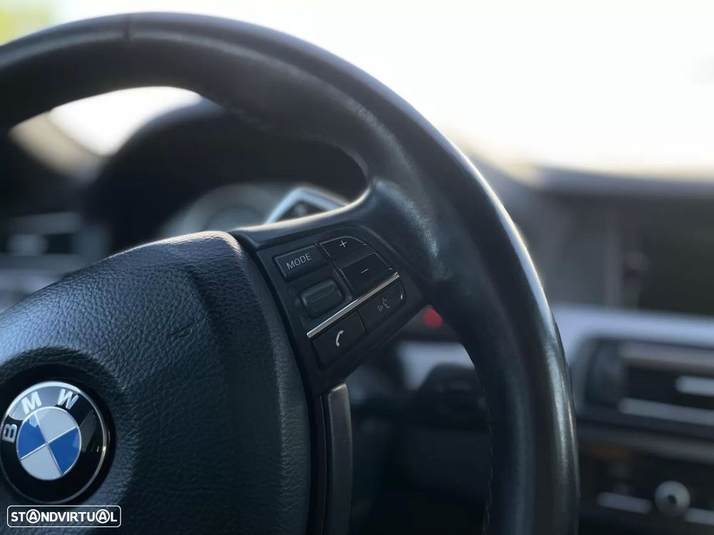 BMW 535 d xDrive Pack M Auto - 44