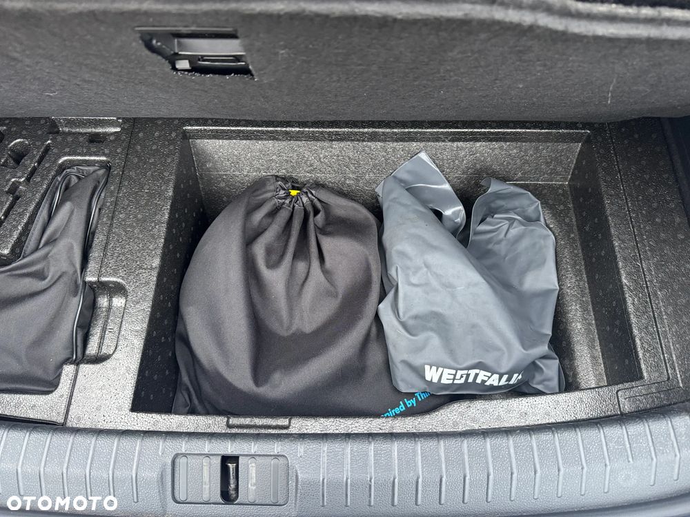 Volkswagen Passat Variant - 35