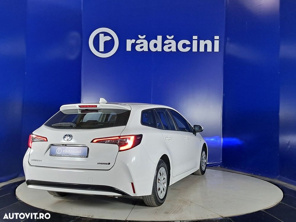 Toyota Corolla - 7
