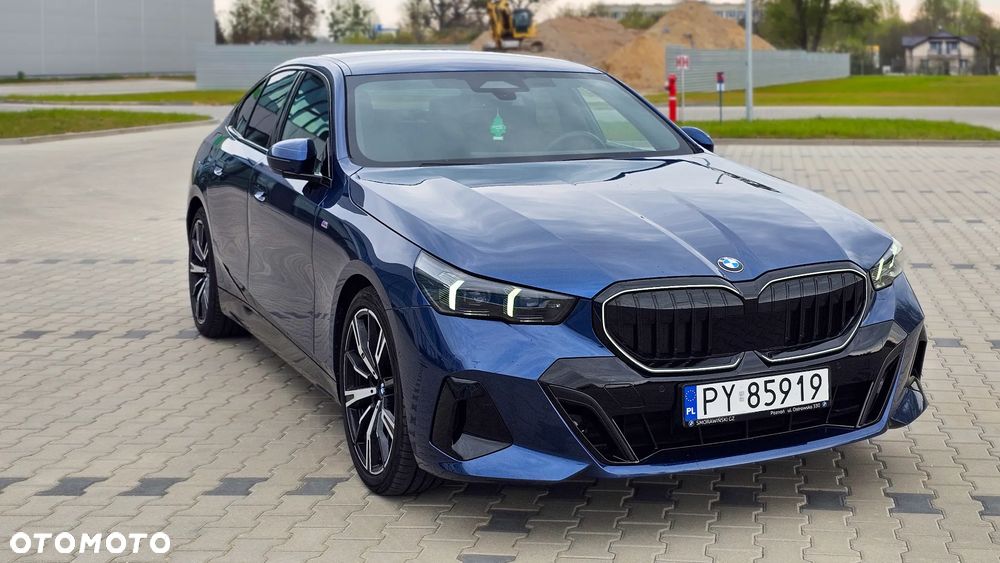 BMW Seria 5 520d mHEV M Sport - 4