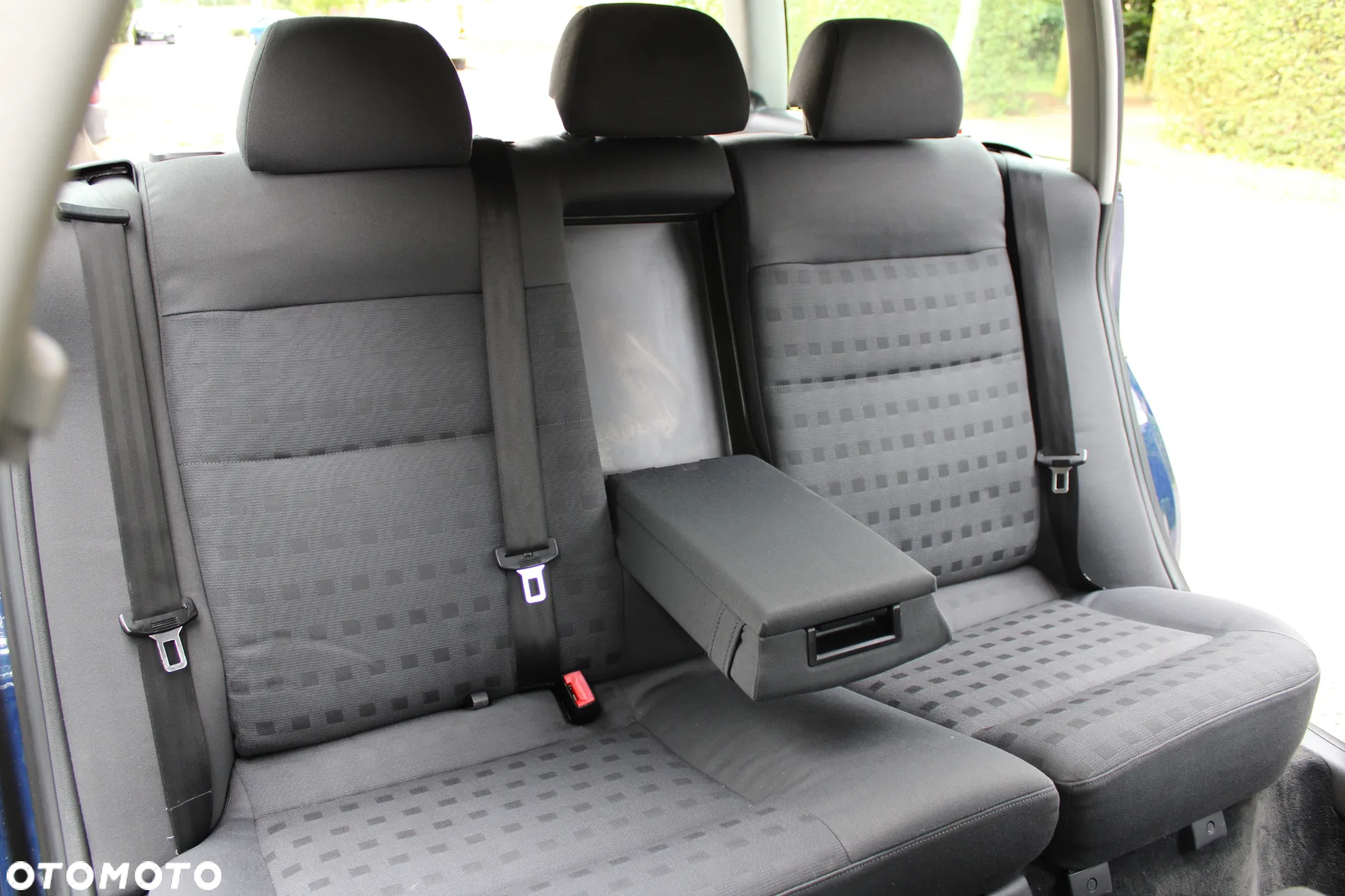 Volkswagen Passat 1.9 TDI Basis - 14