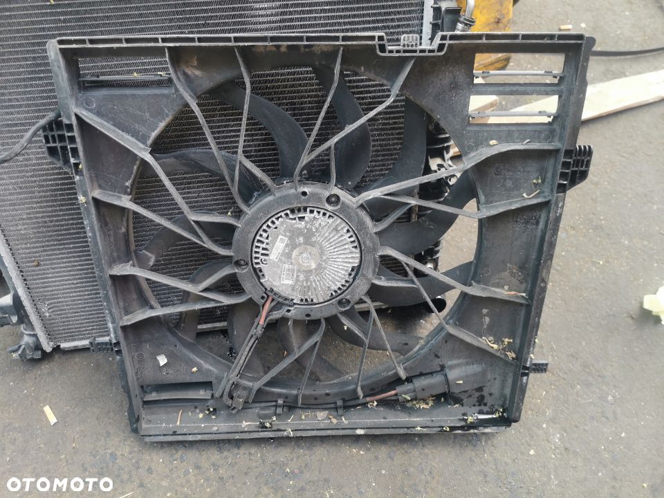 WENTYLATOR WODY WIATRAK MERCEDES GL W166  0999064000 - 2