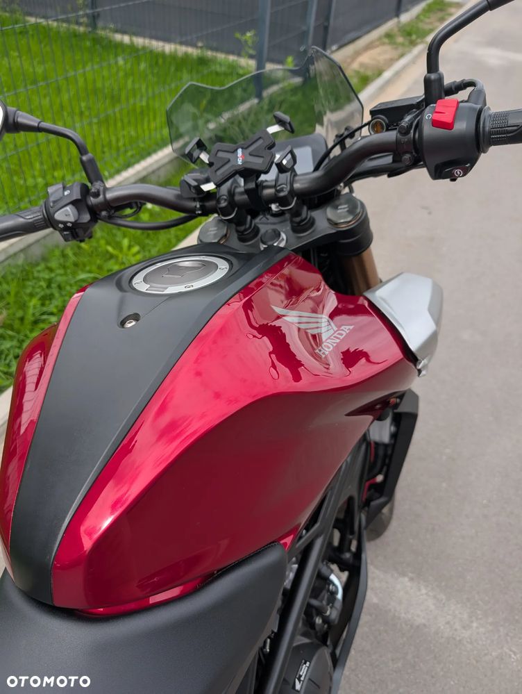 Honda CBR - 8