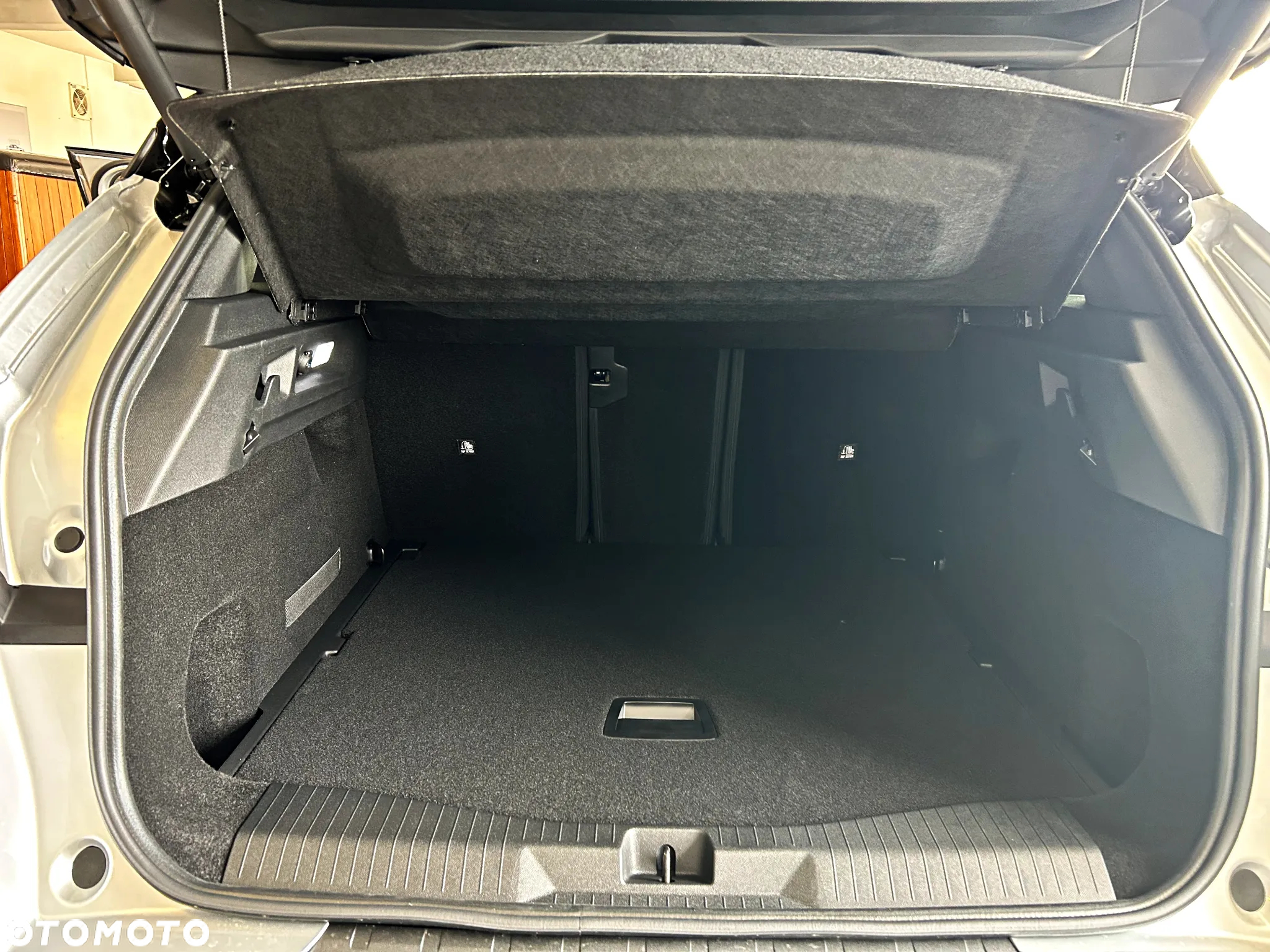 Opel Grandland 1.2 T mHEV GS S&S eDTC6 - 26