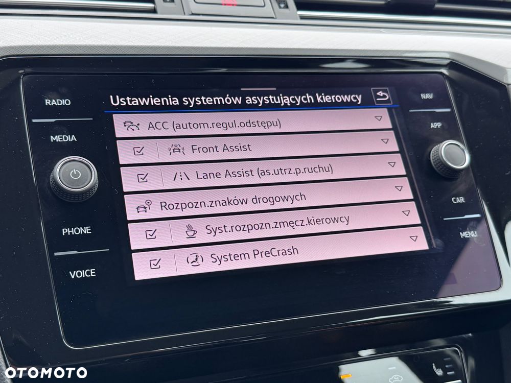 Volkswagen Passat 2021