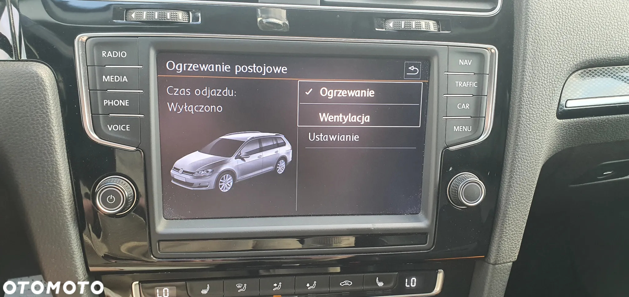Volkswagen Golf - 14