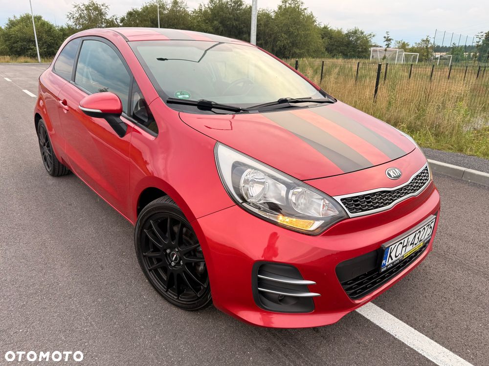 Kia Rio 1.2 L - 1