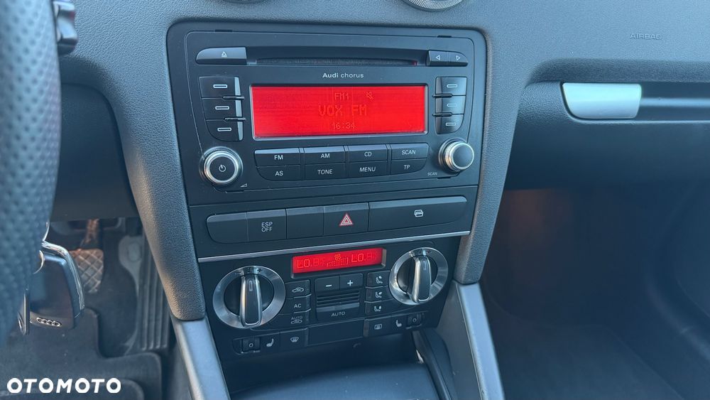 Audi A3 Sportback 1.6 Attraction - 36