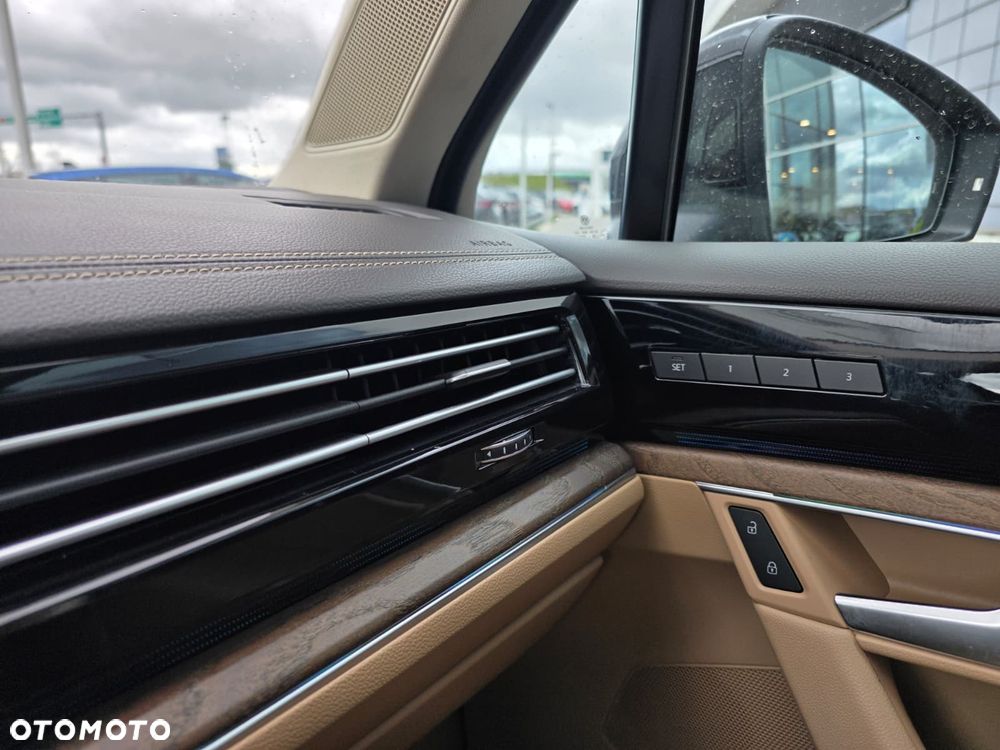 Volkswagen Touareg 3.0 V6 TDI SCR 4Mot Elegance - 15