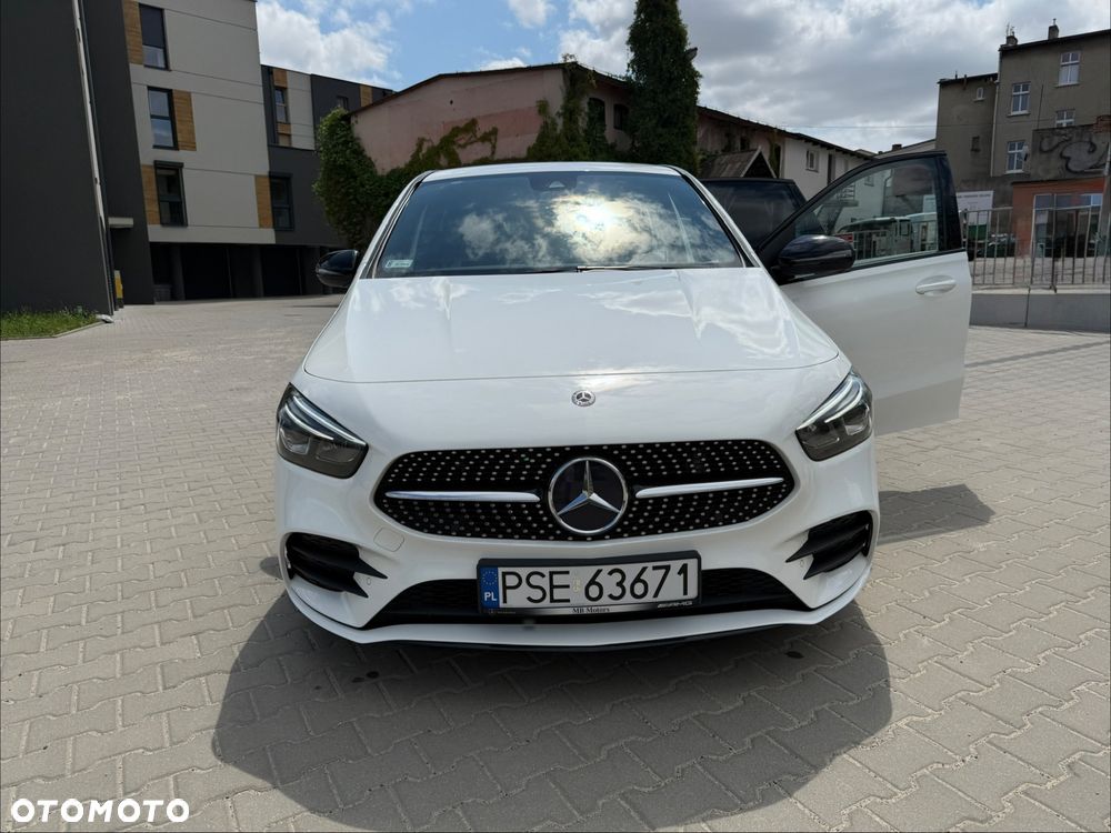 Mercedes-Benz Klasa B 200 AMG Line 7G-DCT - 2