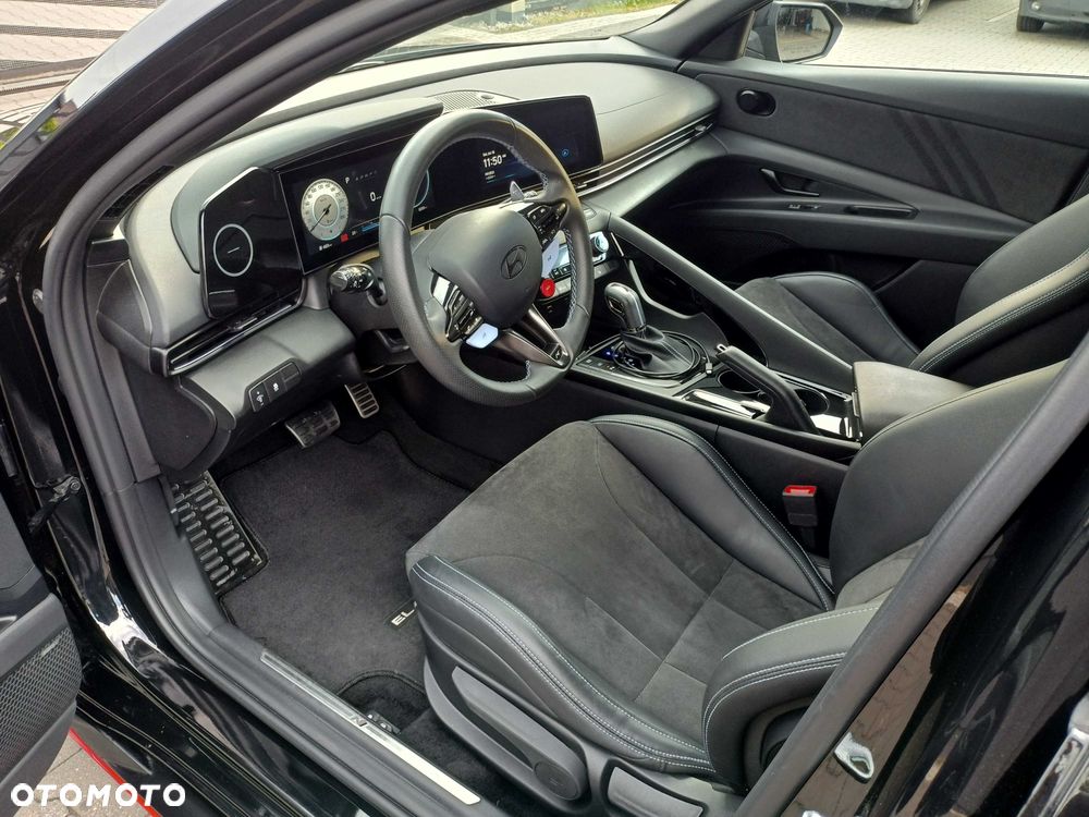 Hyundai Elantra - 5