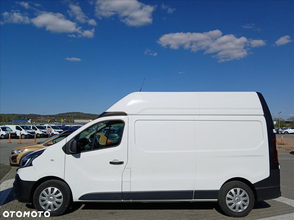 Renault trafic - 5