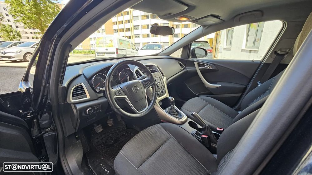 Opel Astra 1.3 CDTi Enjoy EcoFLEX - 8