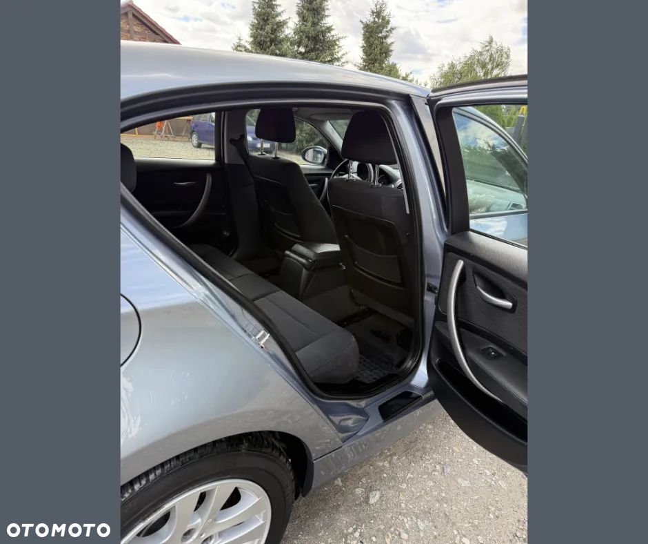 BMW Seria 1 116i - 14
